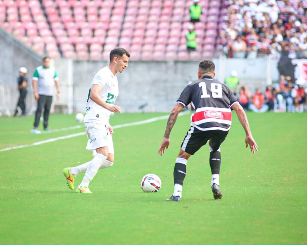 Floresta luta até o fim, mas sofre revés diante do Santa Cruz pela Série C