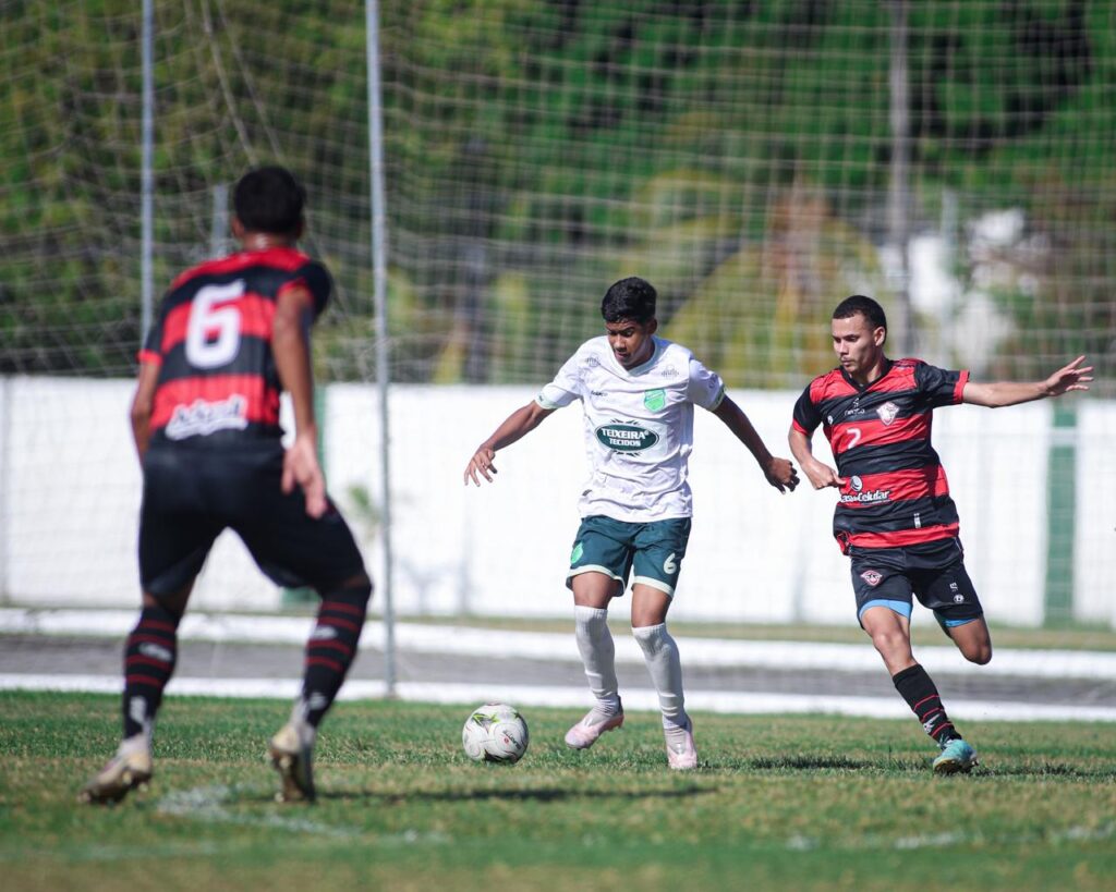 Floresta empata em duas categorias pela Copa Seromo